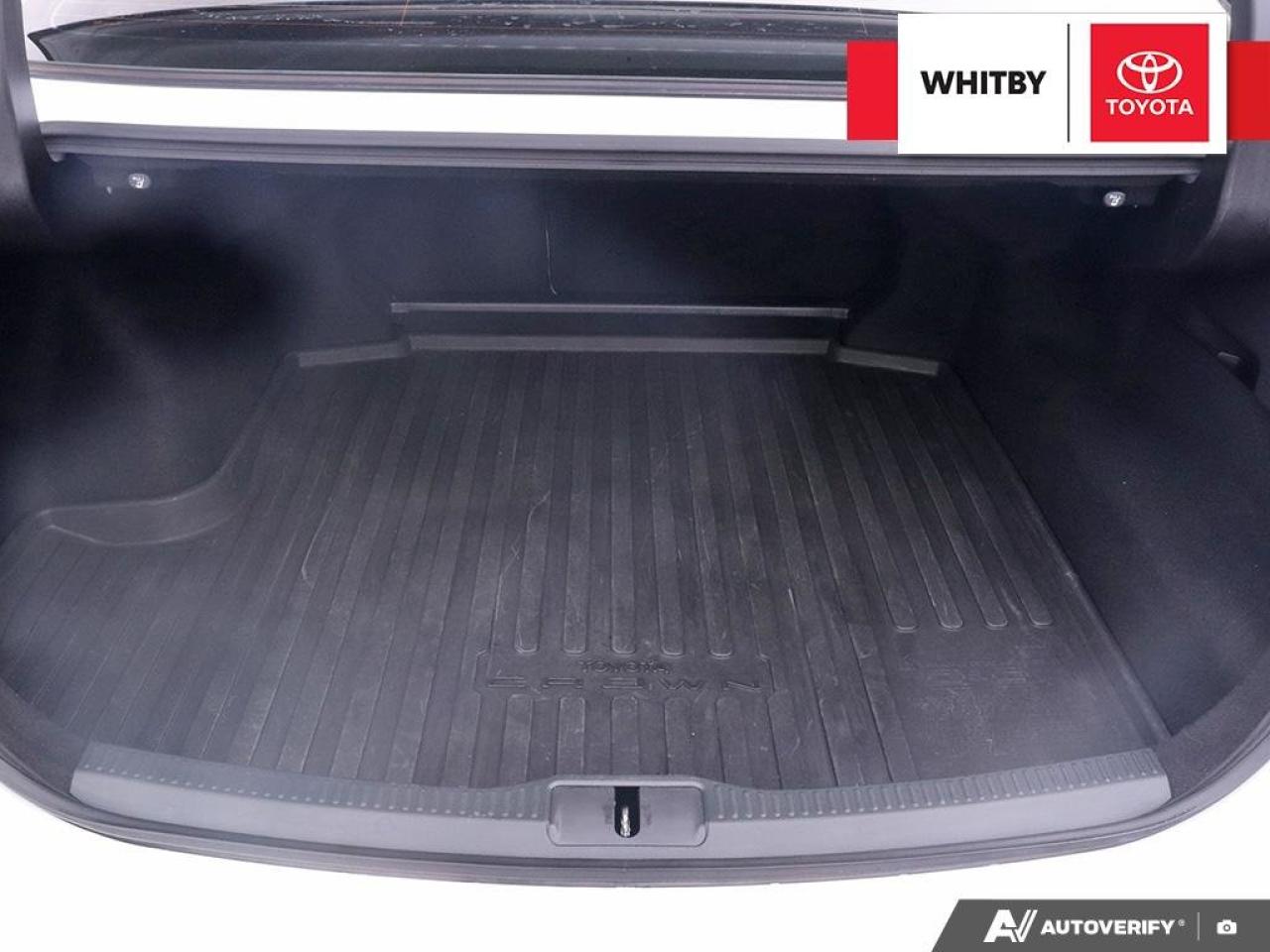 2025 Toyota Crown Limited Hybrid HEV Photo