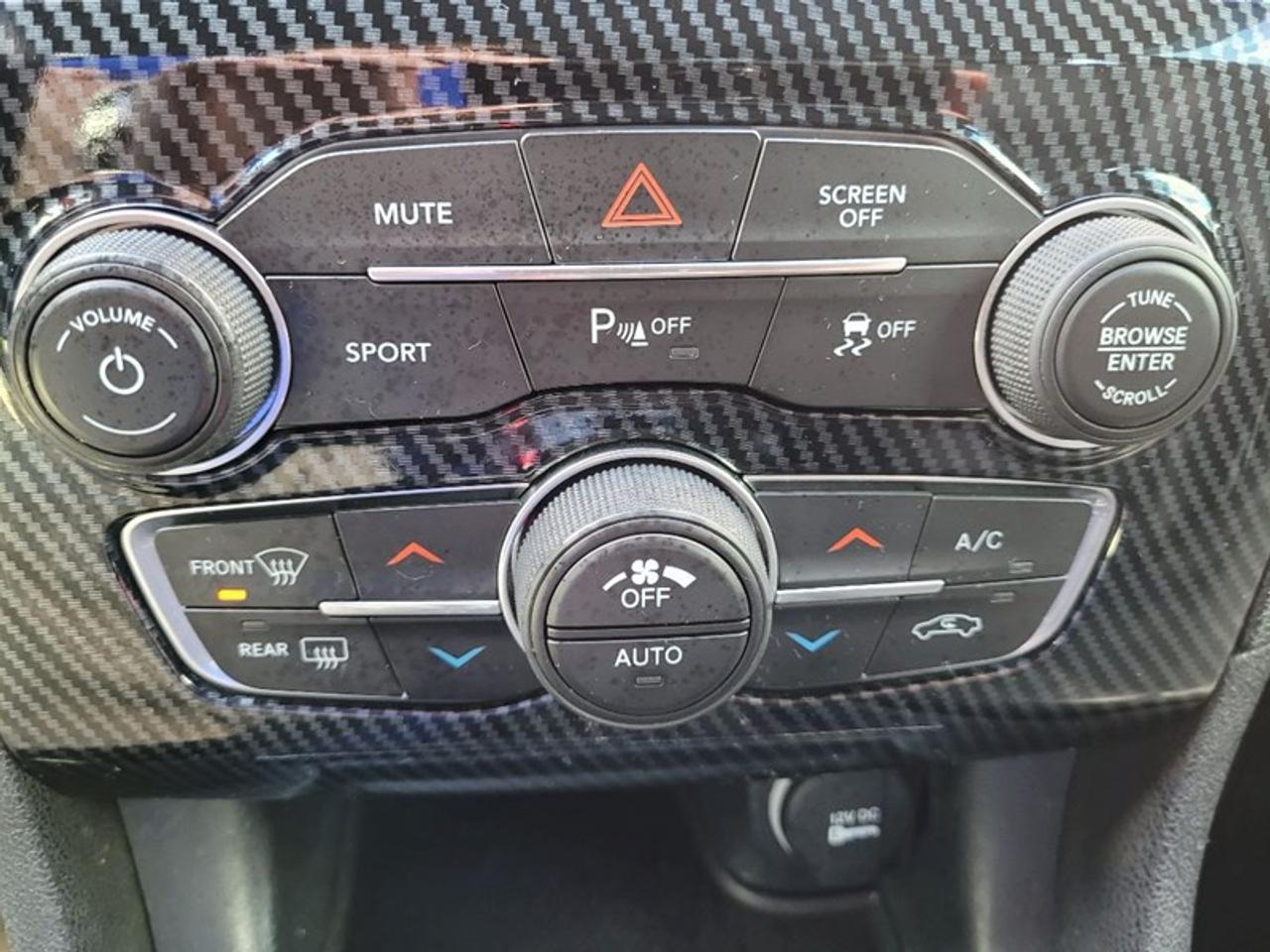 2017 Dodge Charger R/T  Photo