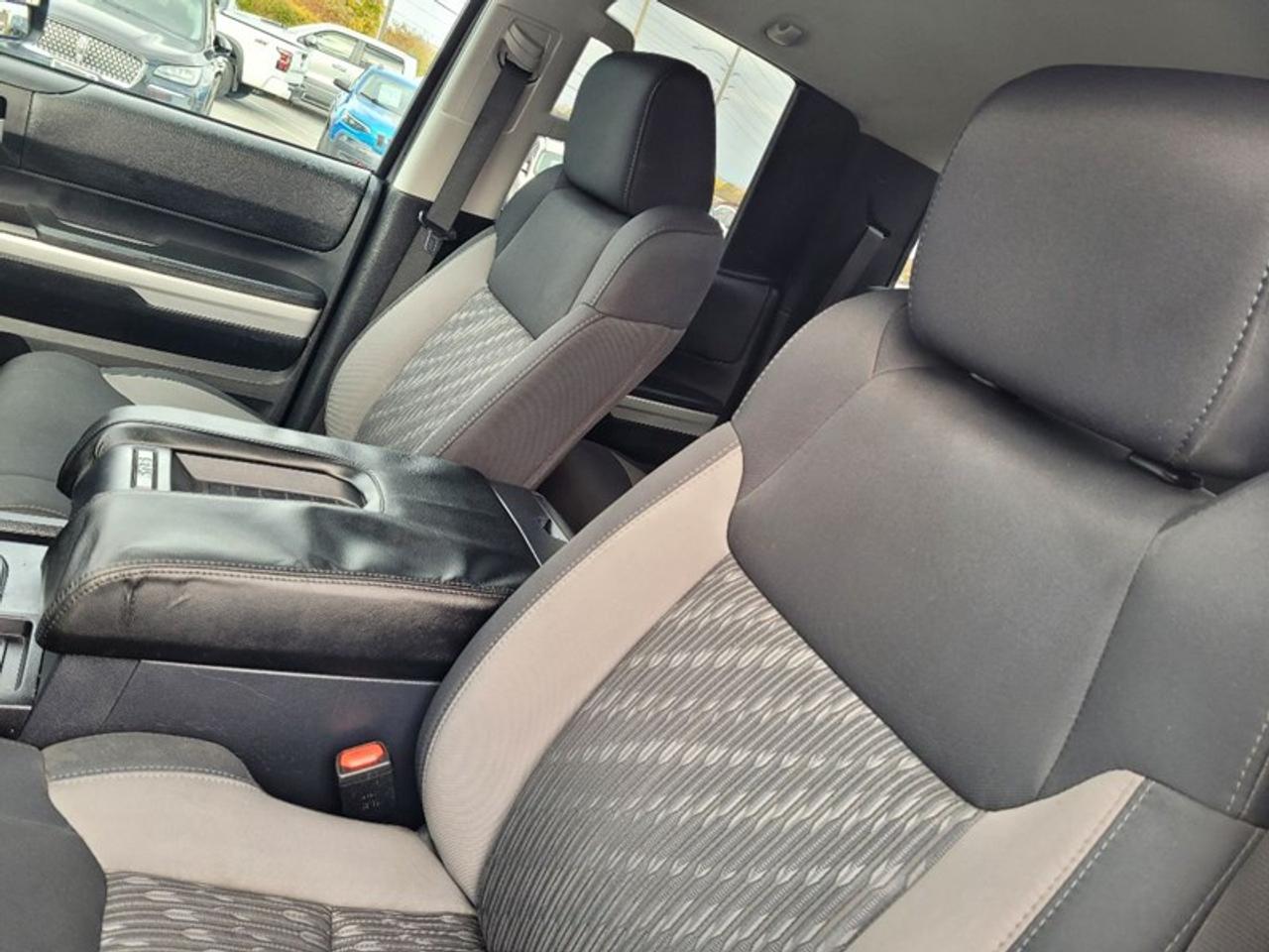 2019 Toyota Tundra SR5 Long Bed Photo