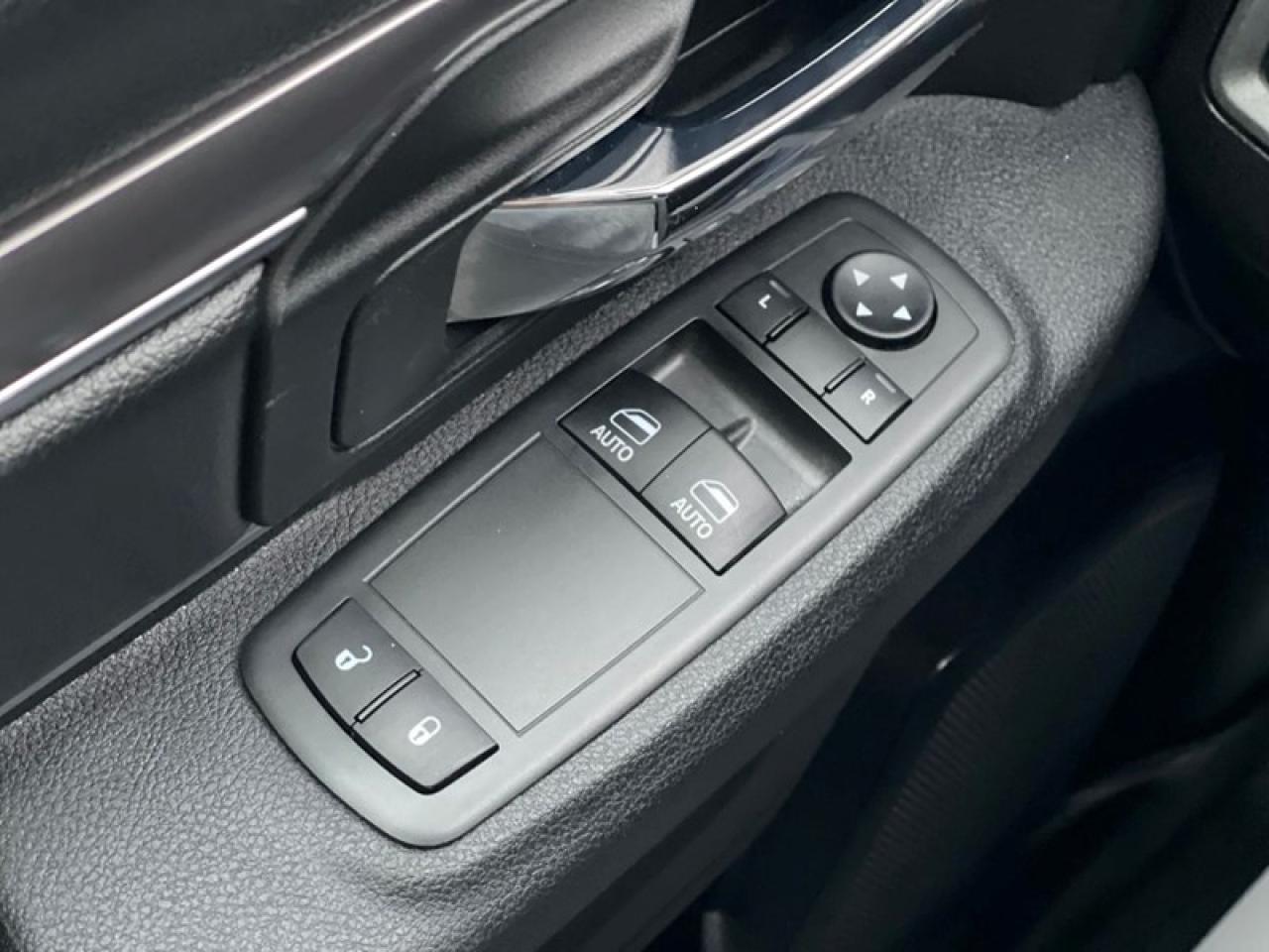 2021 RAM 1500 Classic Reg. Cab 6.5-ft. Bed Photo