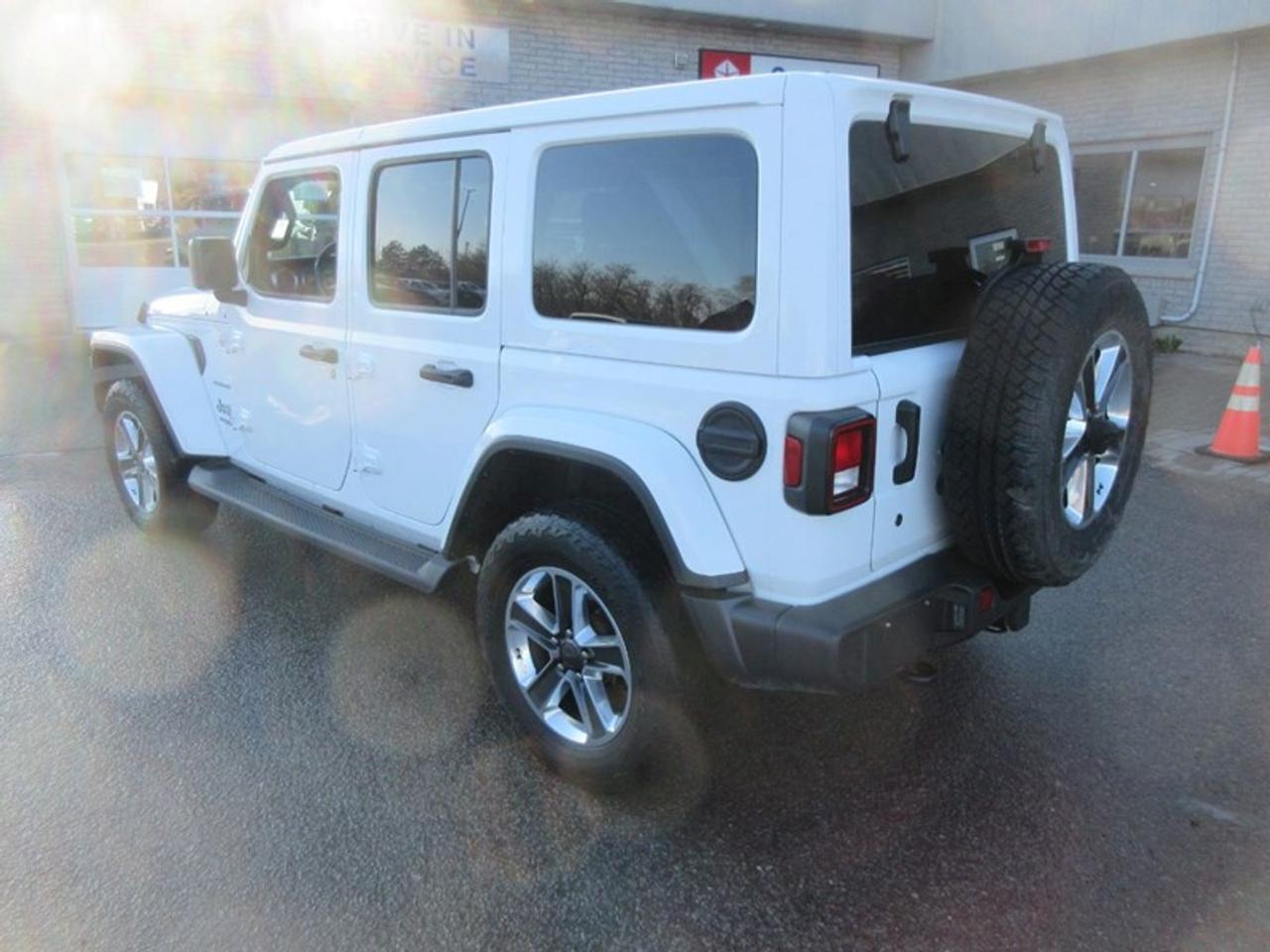 2018 Jeep Wrangler Unlimited Sahara Photo