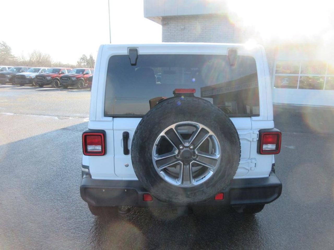 2018 Jeep Wrangler Unlimited Sahara Photo