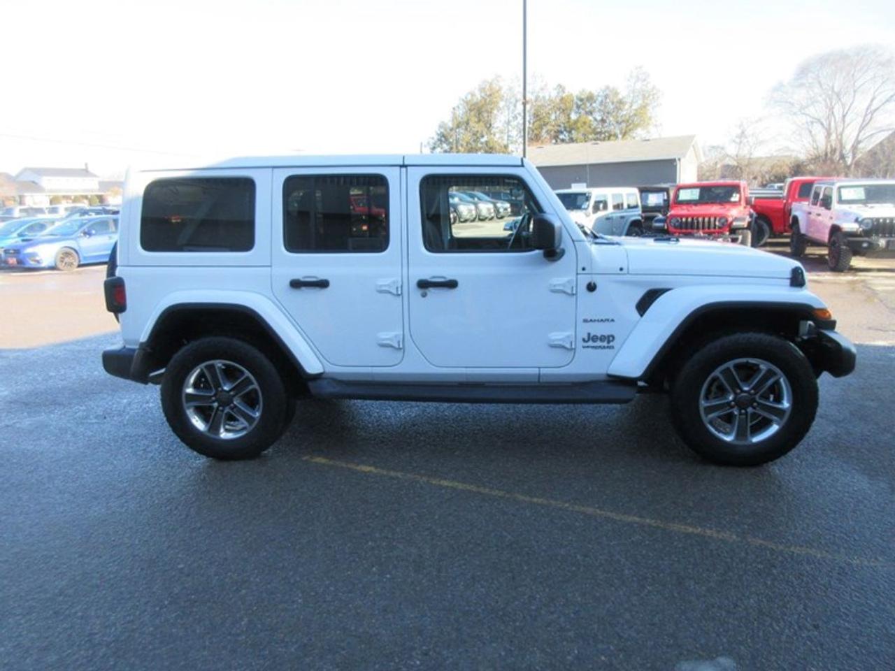 2018 Jeep Wrangler Unlimited Sahara Photo