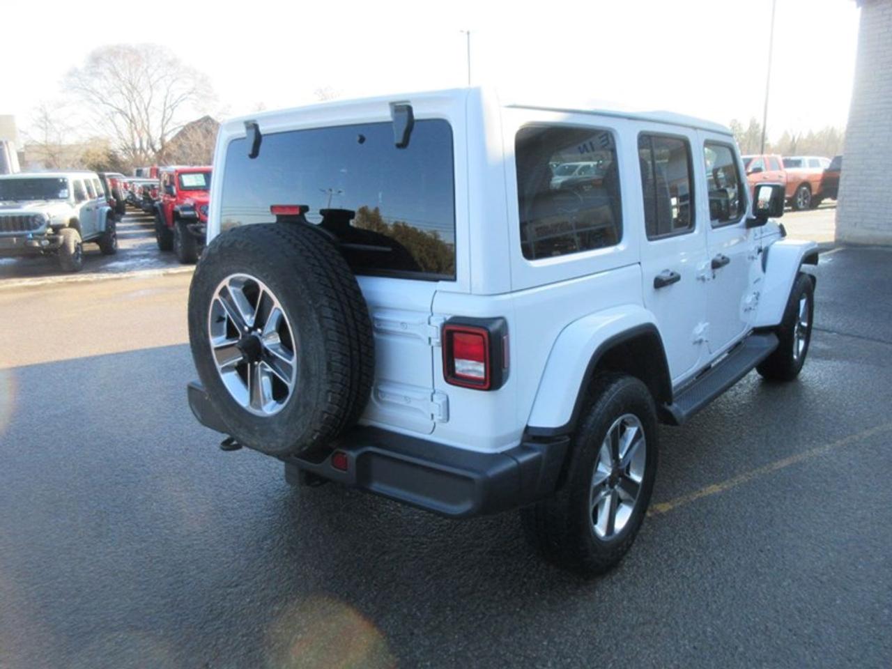 2018 Jeep Wrangler Unlimited Sahara Photo