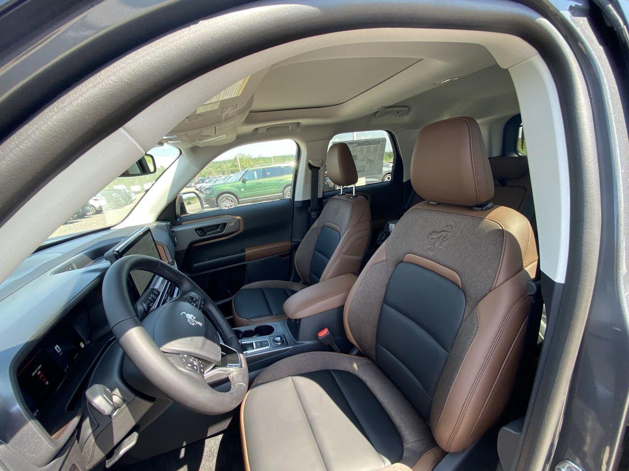 2025 Ford Bronco Sport Outer Banks Photo