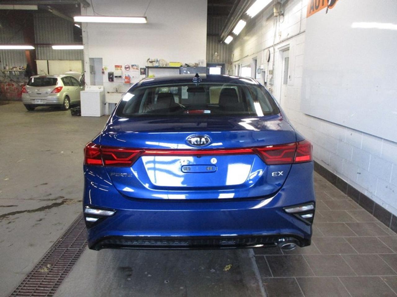 2021 Kia Forte EX Plus Photo