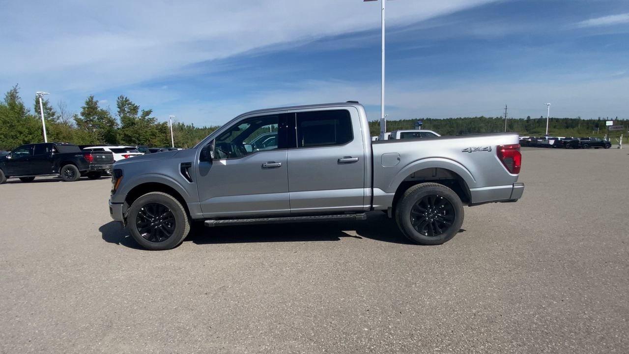 2025 Ford F-150 XLT Photo