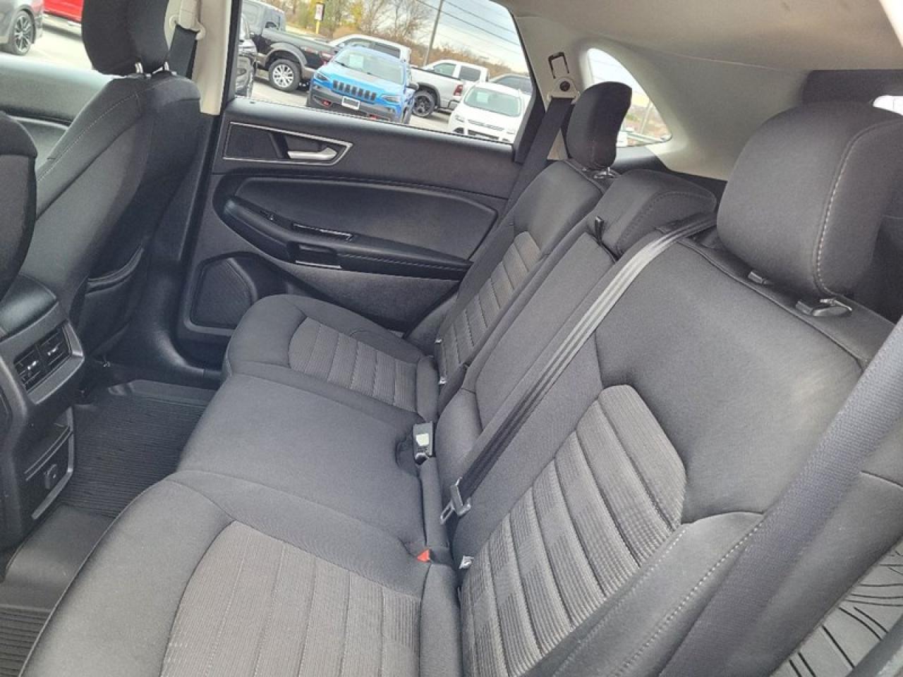 2019 Ford Edge SEL AWD Photo