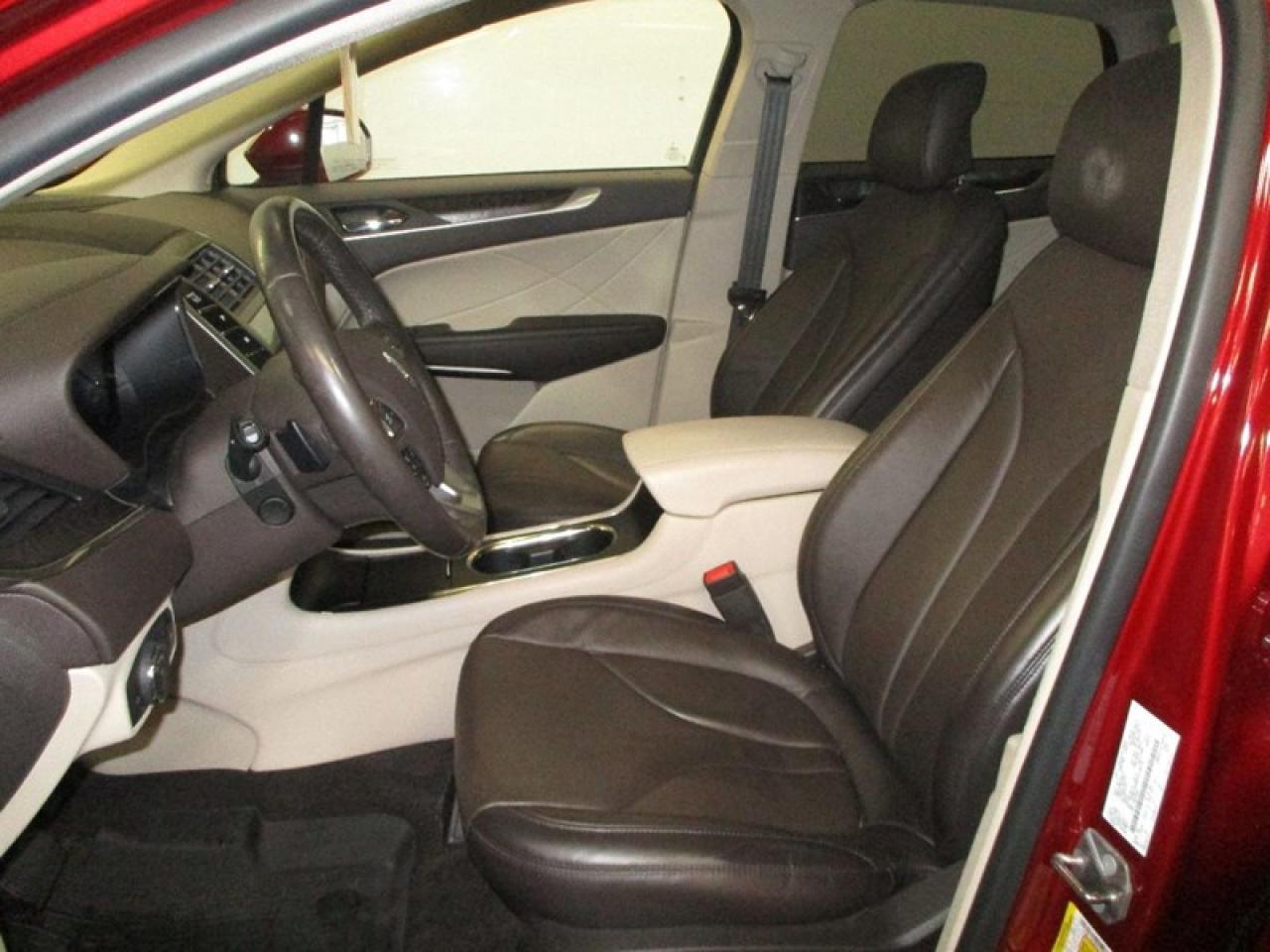 2019 Lincoln MKC Reserve Photo3