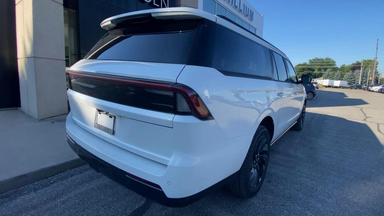 2025 Lincoln Navigator Reserve L Photo