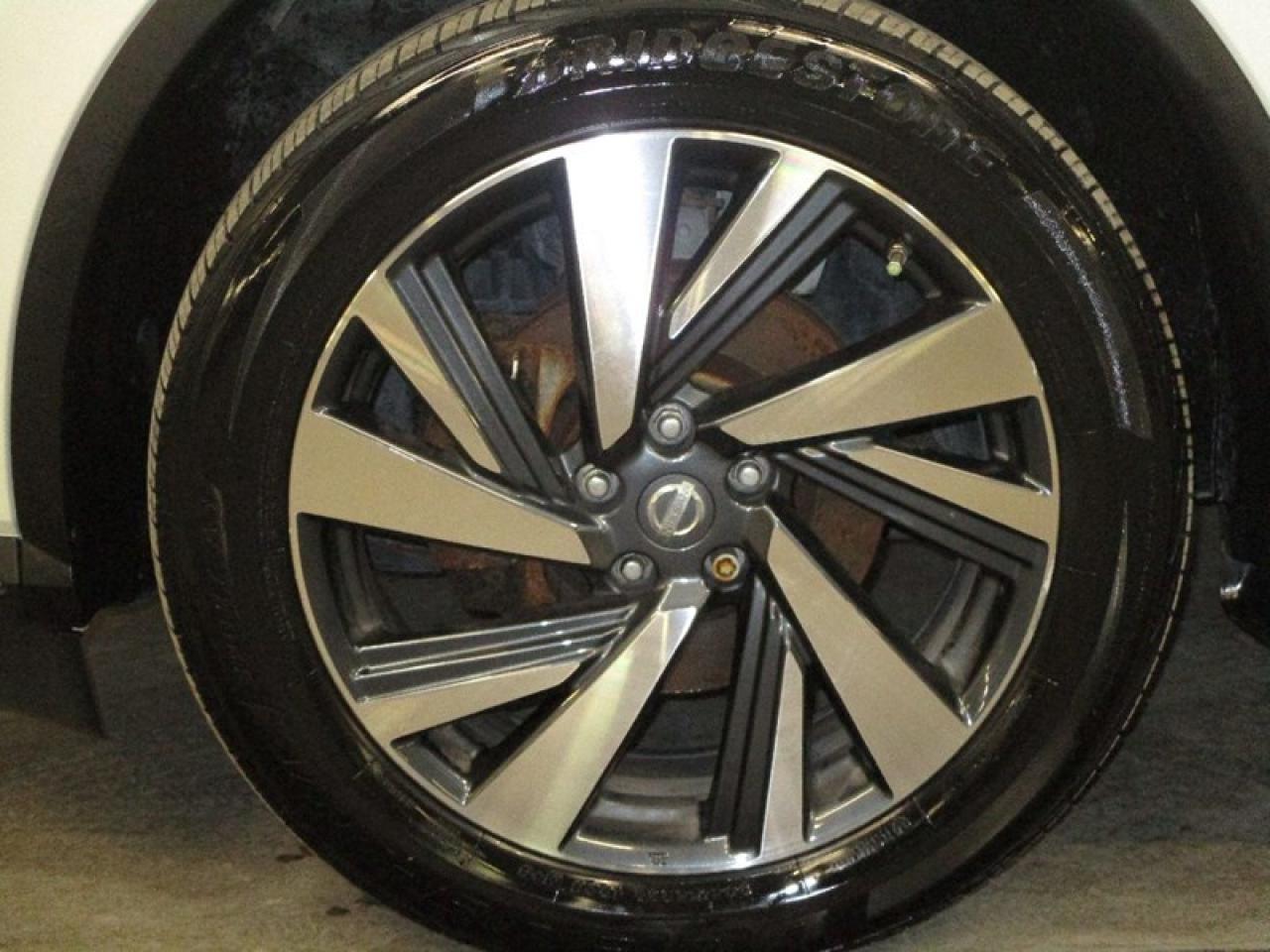 2017 Nissan Murano Platinum AWD Photo