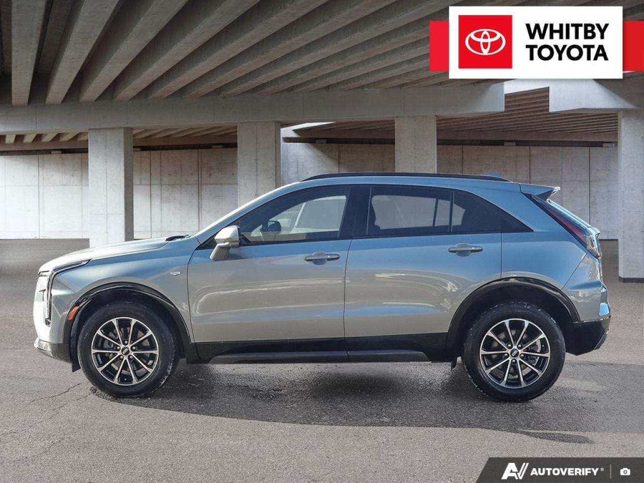 2025 Cadillac XT4 Sport 2.0L Photo3