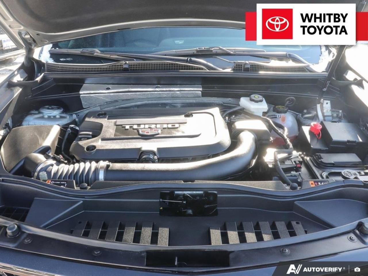 2025 Cadillac XT4 Sport 2.0L Photo