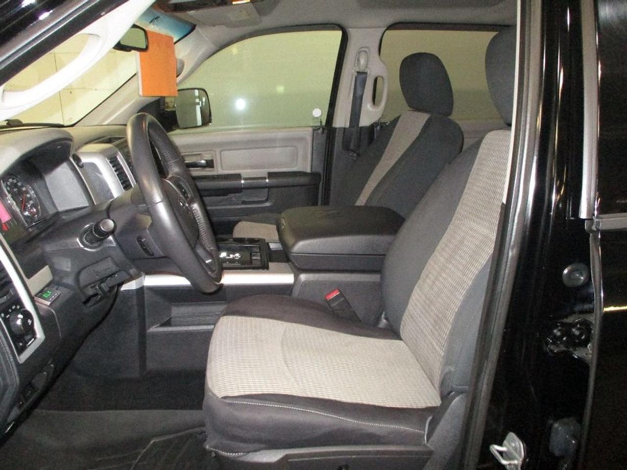 2012 RAM 1500 BIG HORN 4X4 Photo