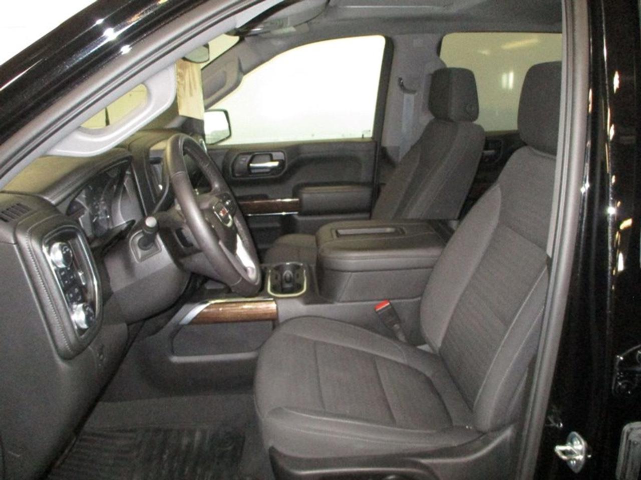 2021 GMC Sierra 1500 Crew cab Photo3