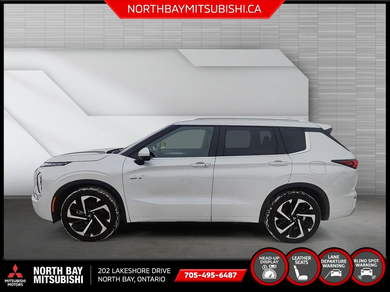 2023 Mitsubishi Outlander PHEV GT Photo4