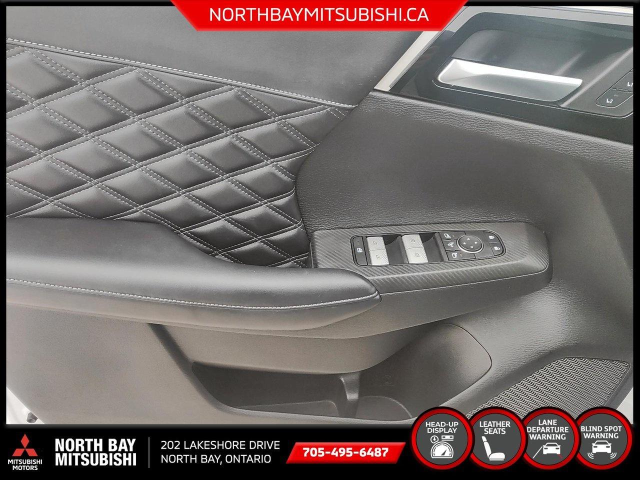 2023 Mitsubishi Outlander PHEV GT Photo