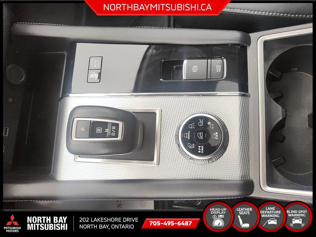 2023 Mitsubishi Outlander PHEV GT Photo