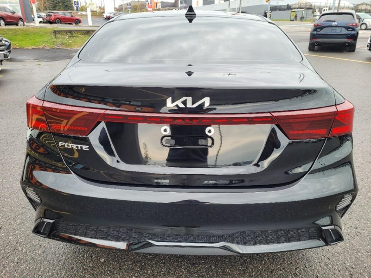 2023 Kia Forte EX Premium Photo