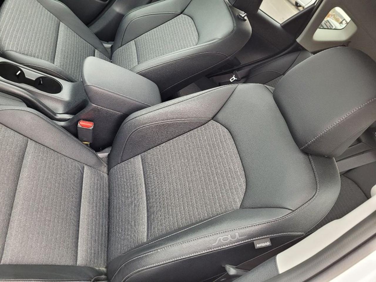 2022 Kia Soul EX Photo
