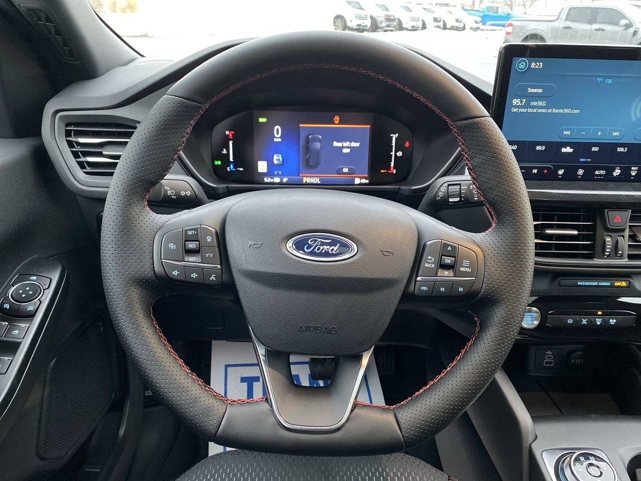 2026 Ford Escape Hybrid ST-LINE Photo