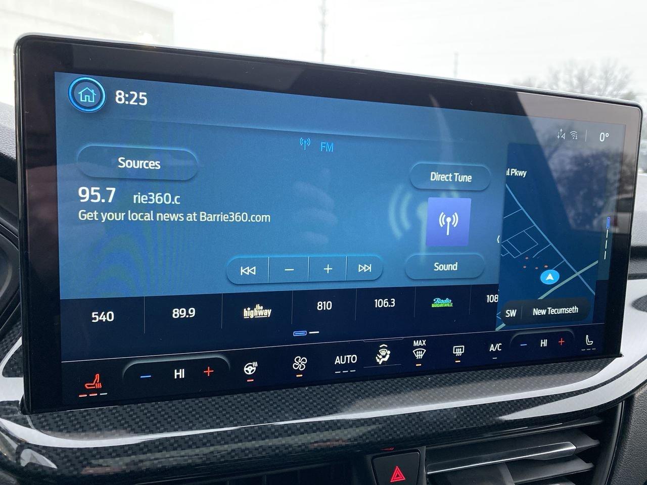 2026 Ford Escape Hybrid ST-LINE Photo