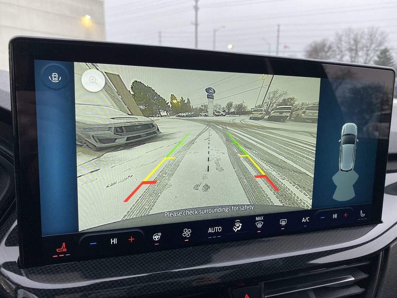 2026 Ford Escape Hybrid ST-LINE Photo