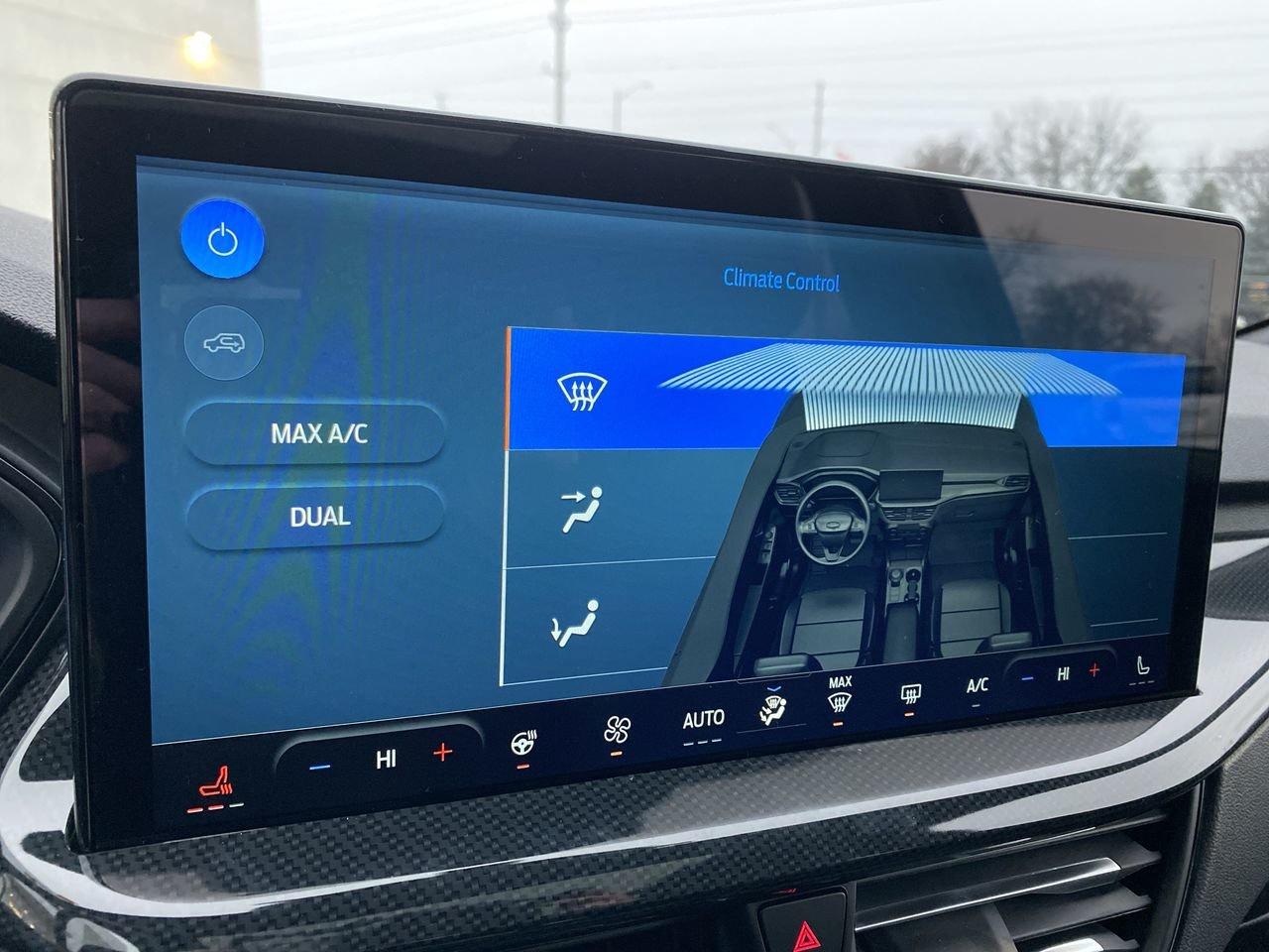 2026 Ford Escape Hybrid ST-LINE Photo