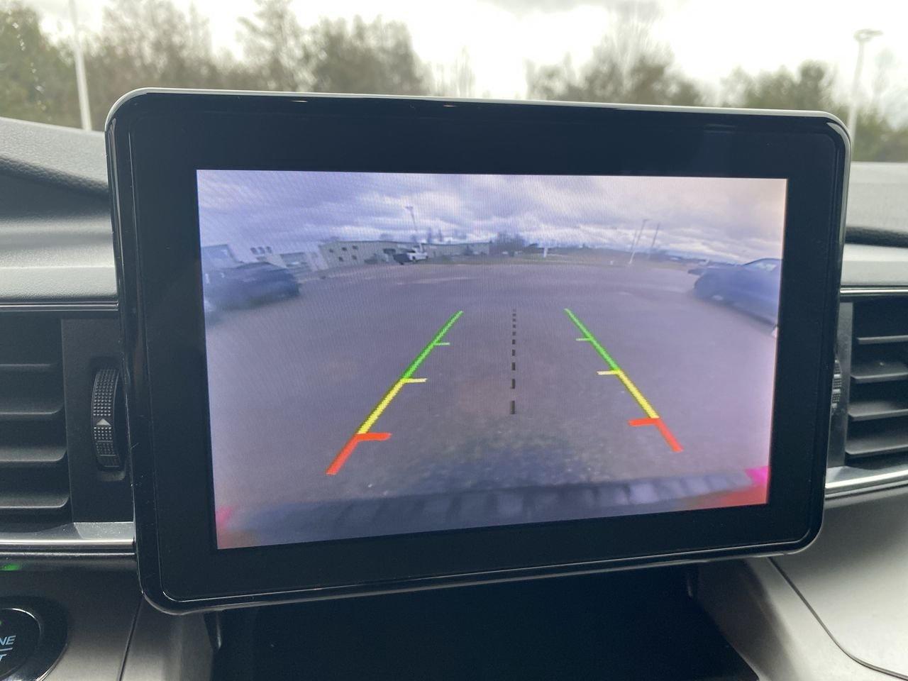 2020 Ford Explorer XLT Photo