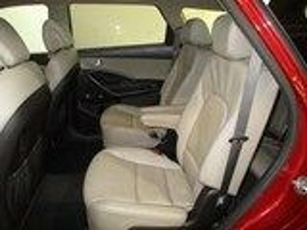 2016 Hyundai Santa Fe Limited XL Photo