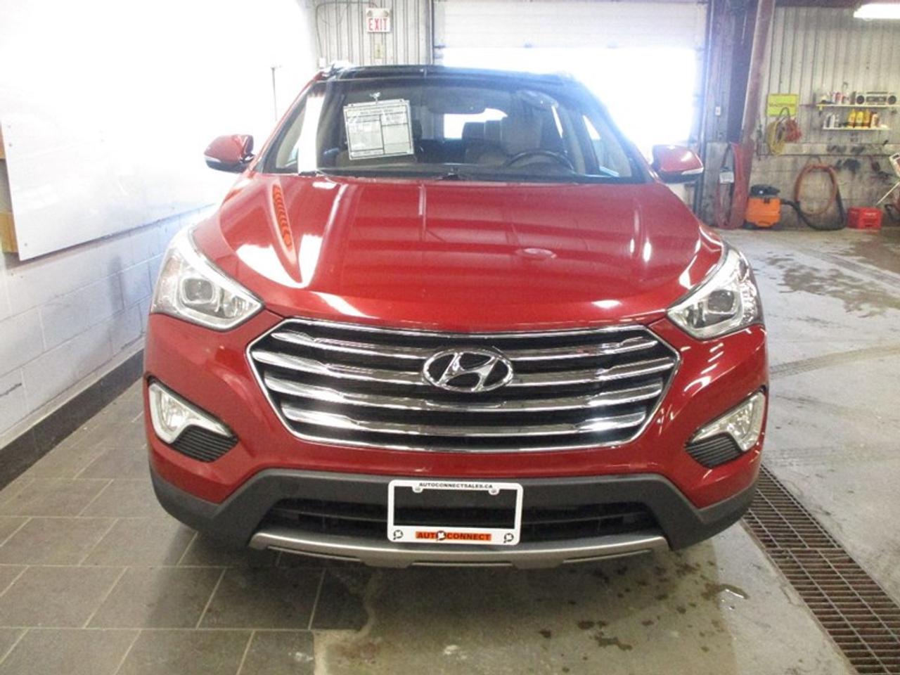 2016 Hyundai Santa Fe Limited XL Photo