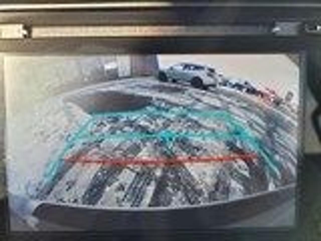 2020 Toyota Sienna LE 8 PASSENGER Photo