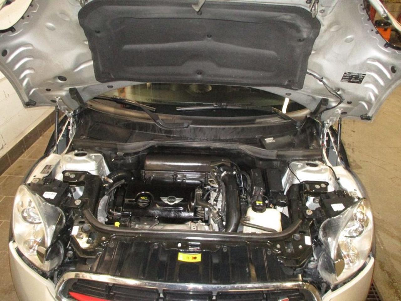 2015 MINI Countryman S ALL4 Photo4