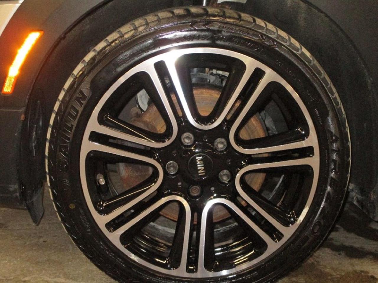 2015 MINI Countryman S ALL4 Photo