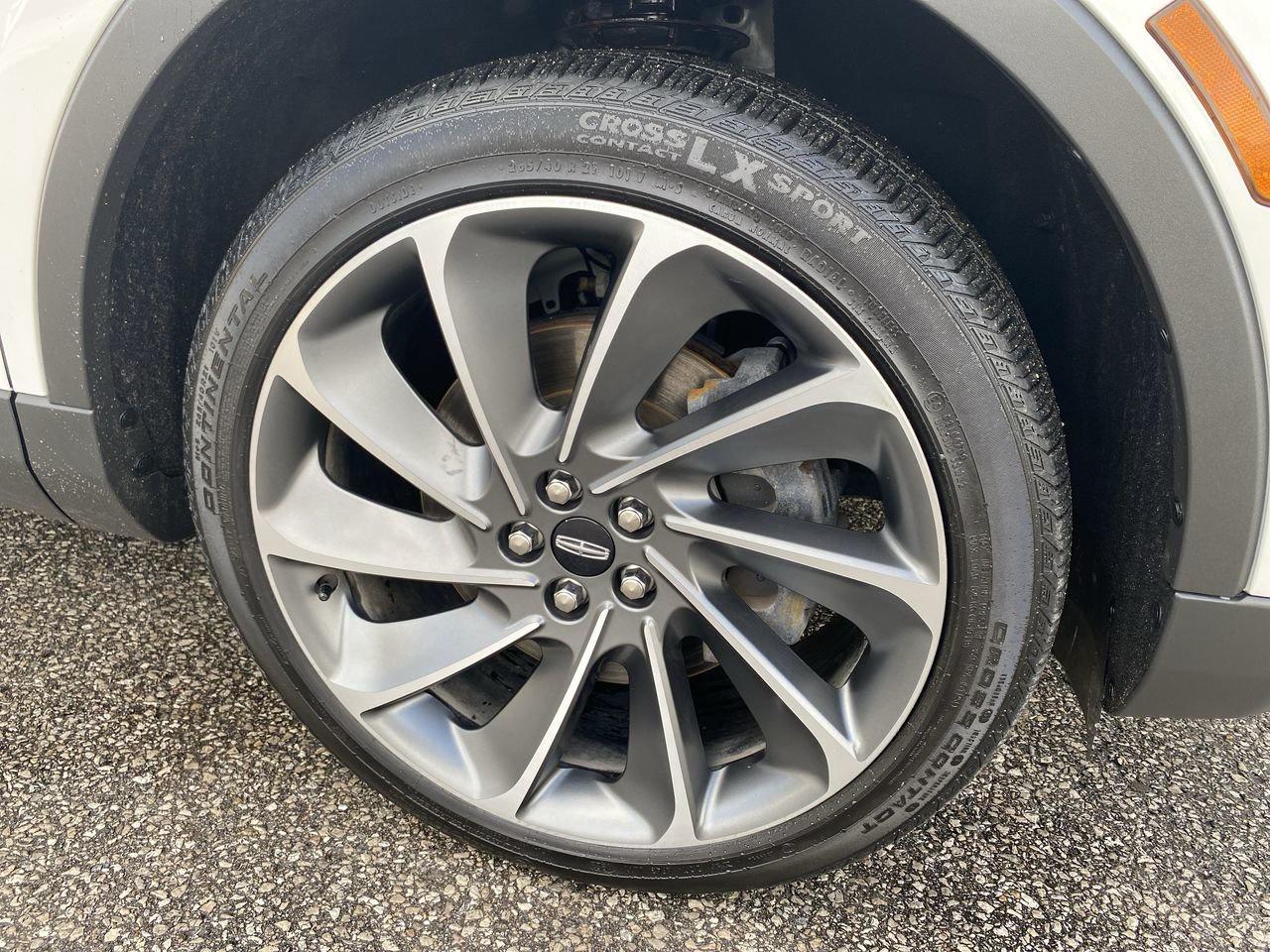 2022 Lincoln Nautilus RESERVE Photo