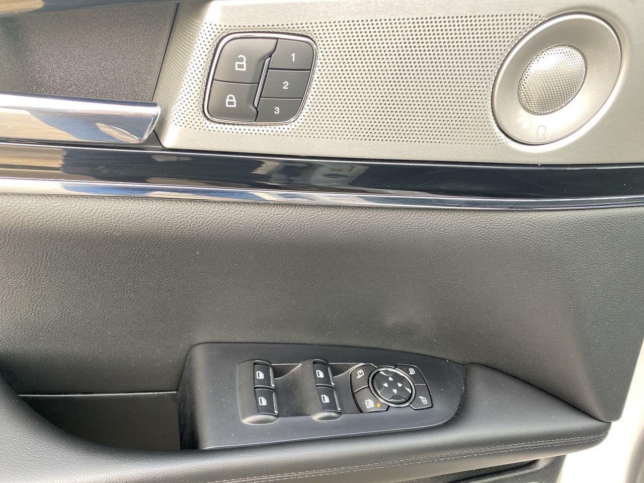 2022 Lincoln Nautilus RESERVE Photo