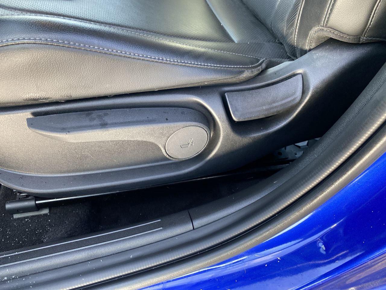 2024 Hyundai Elantra Luxury Photo