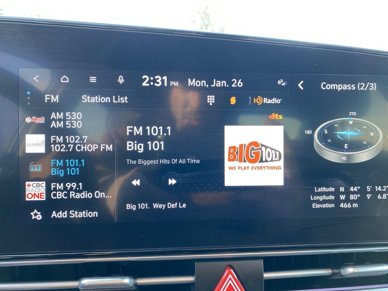 2024 Hyundai Elantra Luxury Photo