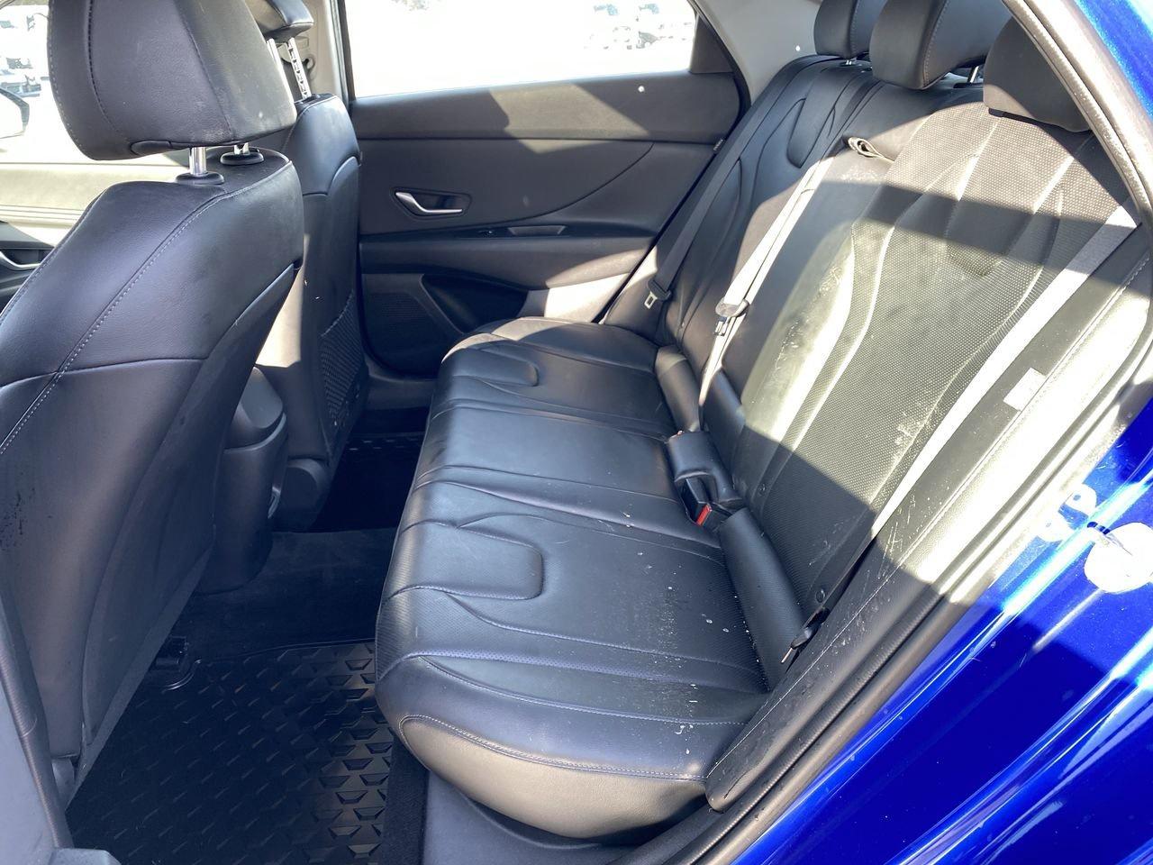 2024 Hyundai Elantra Luxury Photo