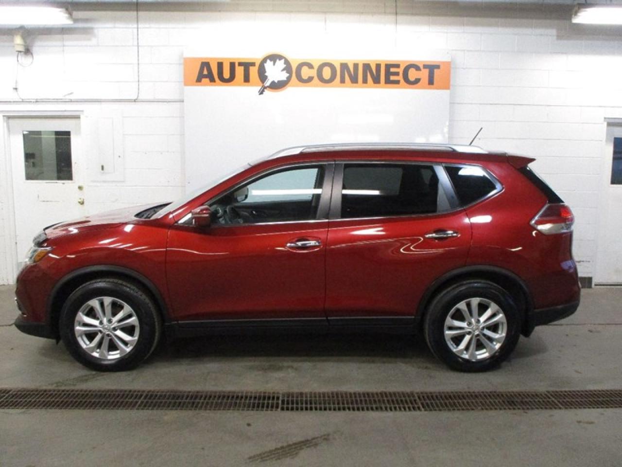 2014 Nissan Rogue SV Photo