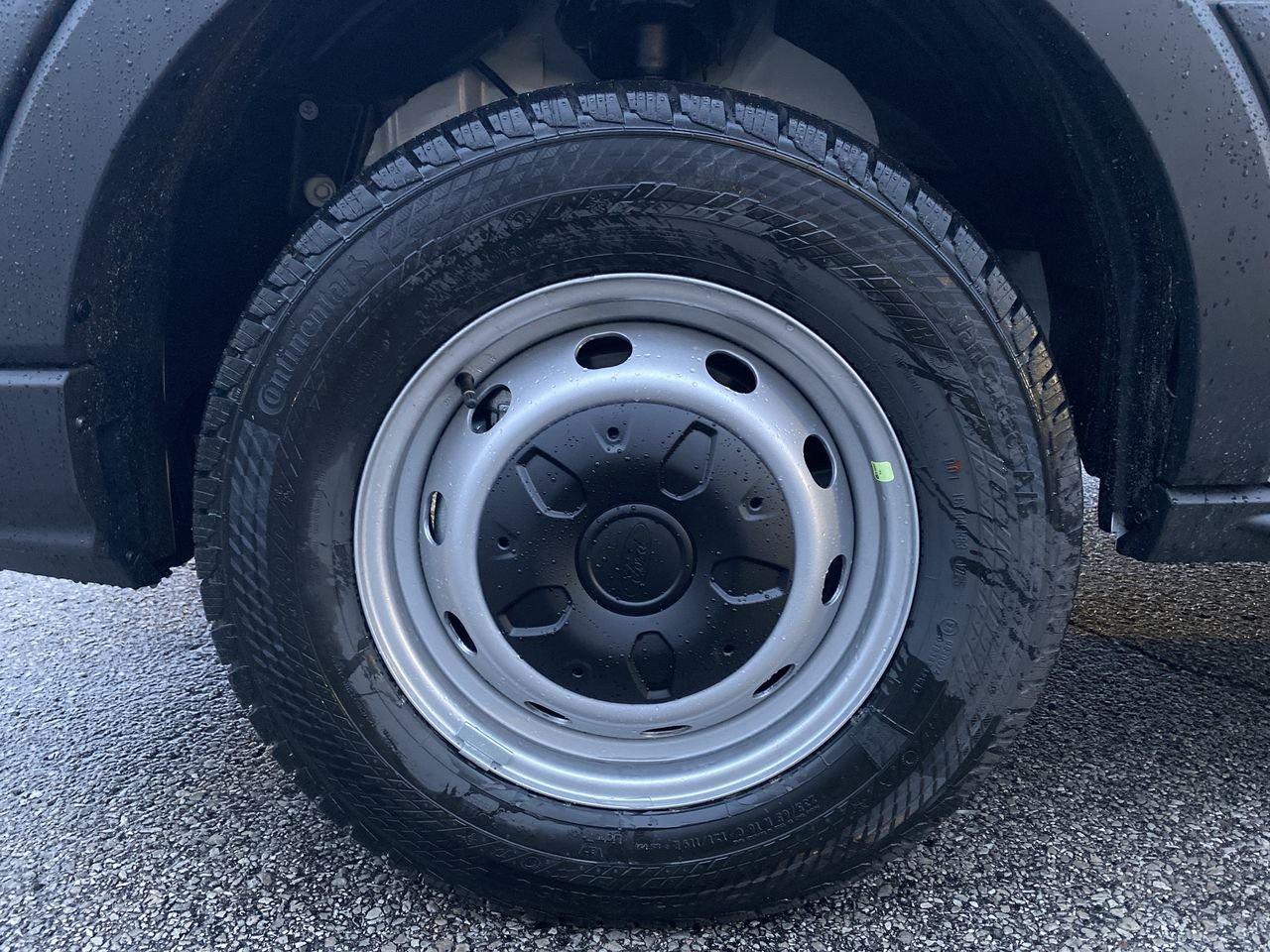 2025 Ford Transit T250 PASS SLIDE 148 Photo