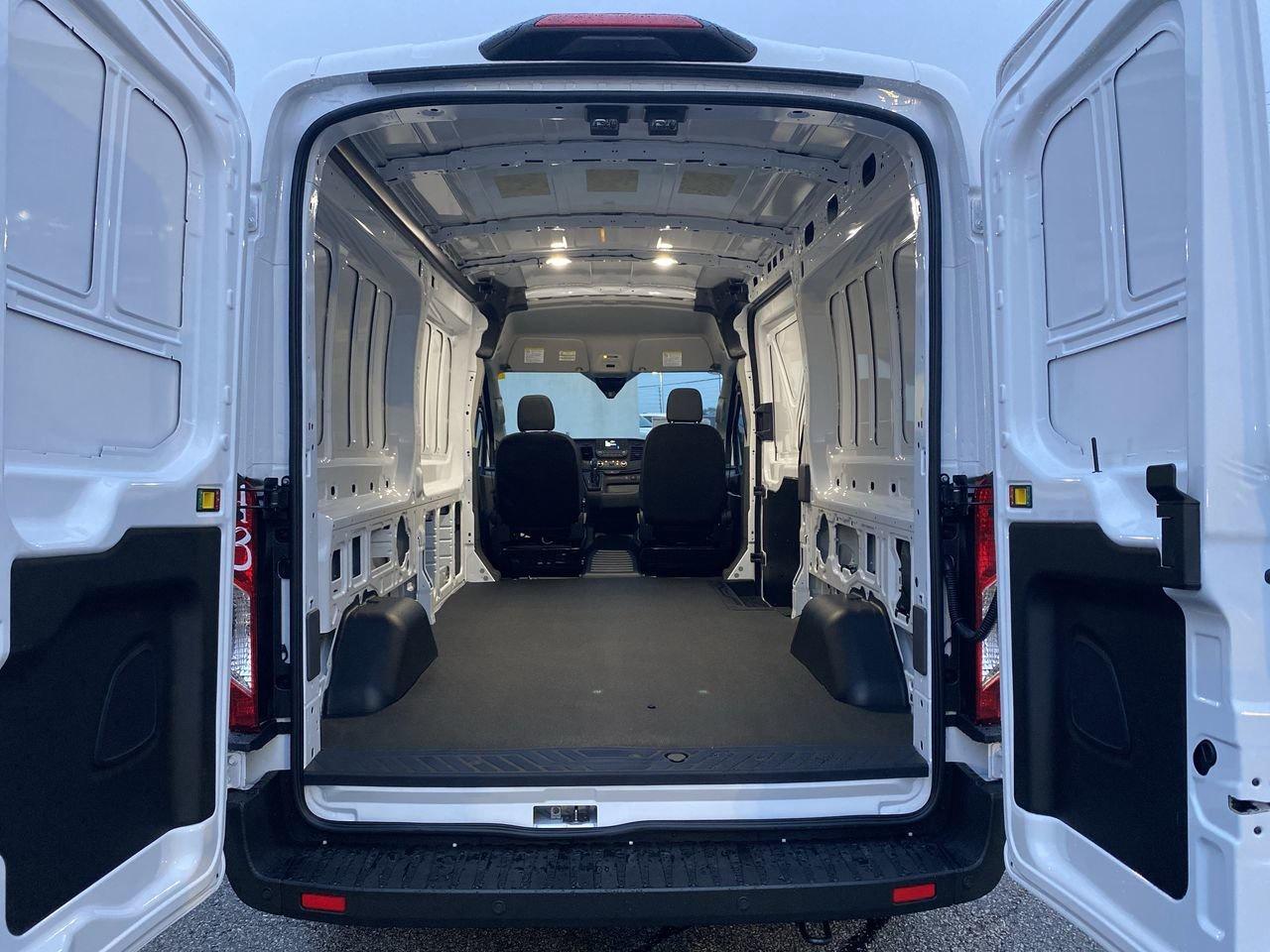 2025 Ford Transit T250 PASS SLIDE 148 Photo