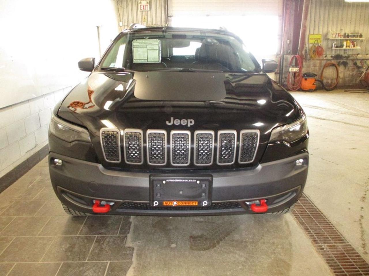 2019 Jeep Cherokee Trailhawk  4WD Photo