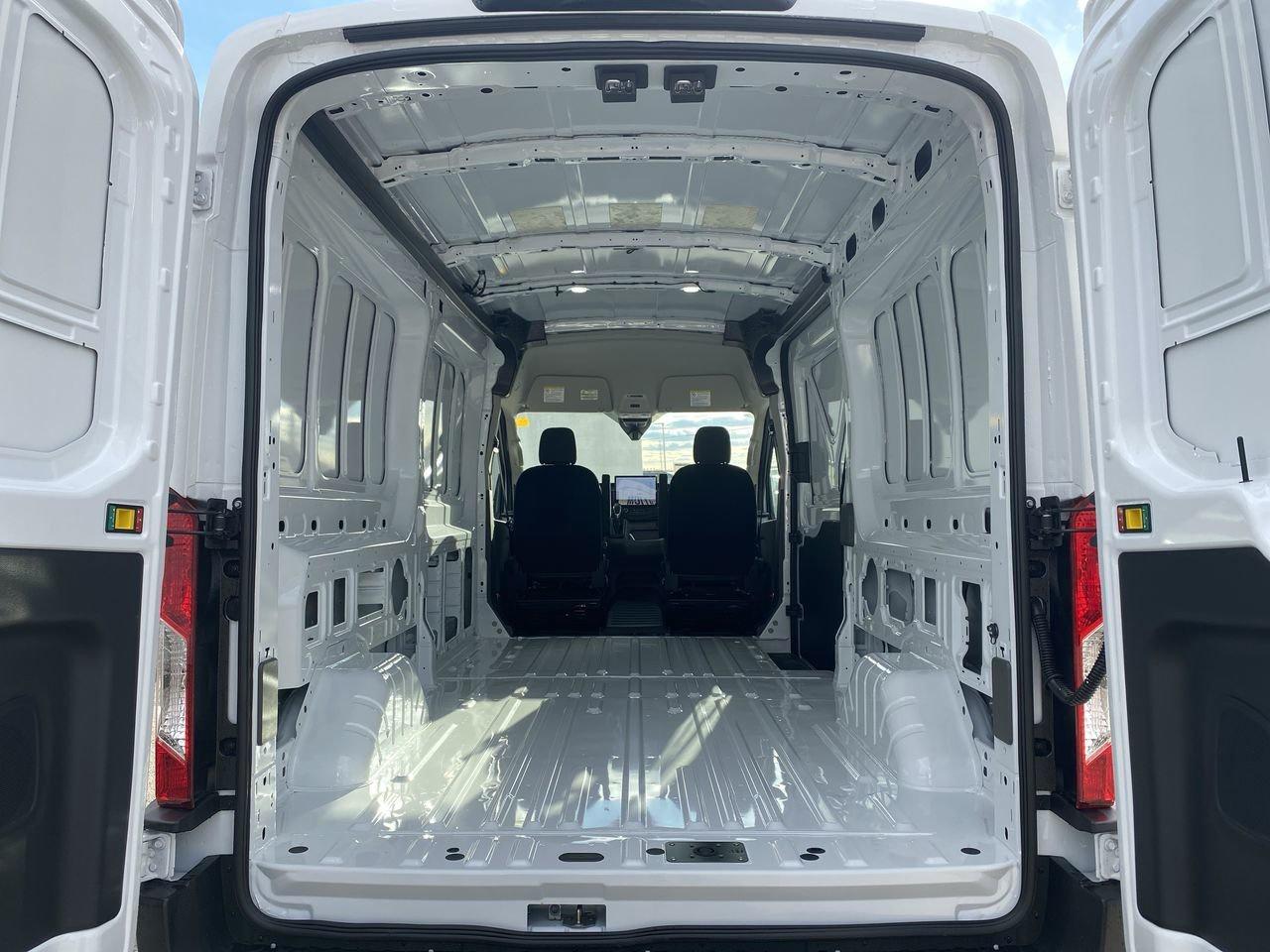 2026 Ford Transit T250 Sliding Pass 148 Photo