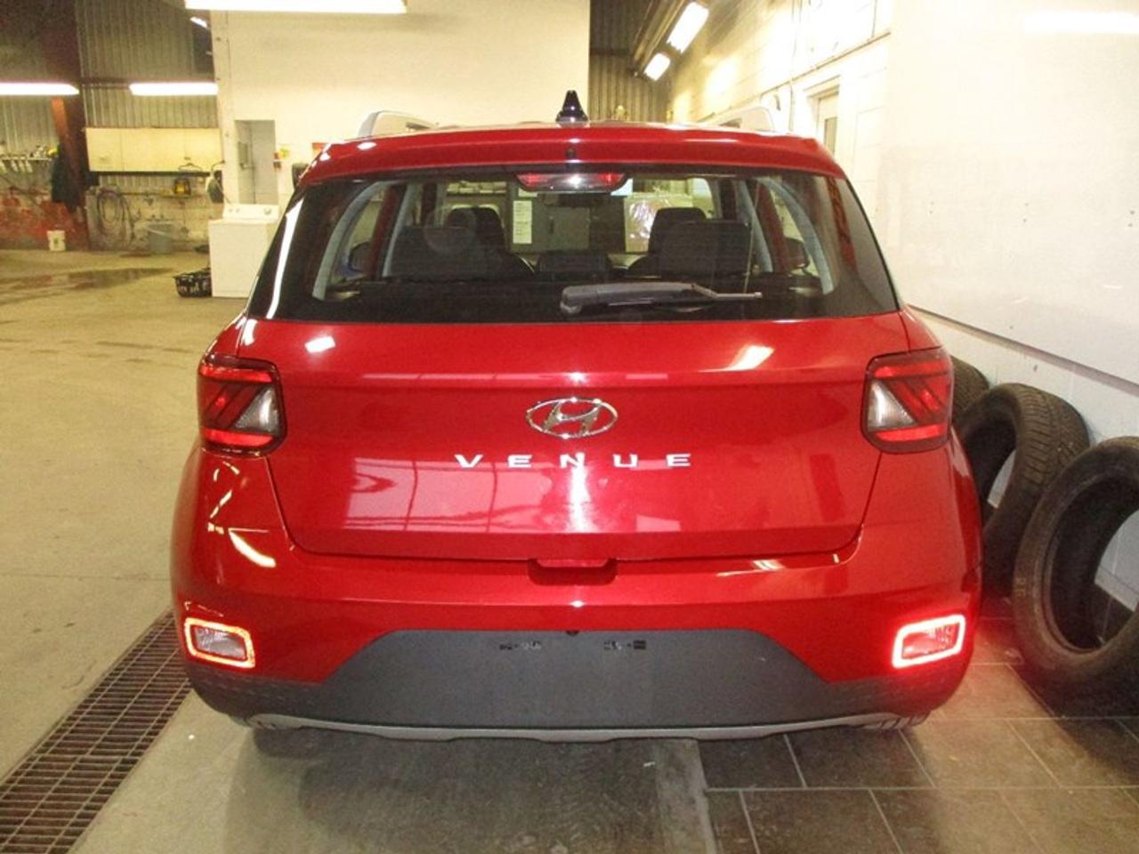 2021 Hyundai Venue  Photo