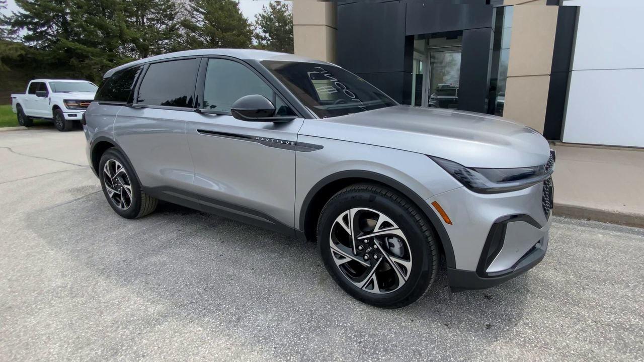 2025 Lincoln Nautilus Premiere Photo