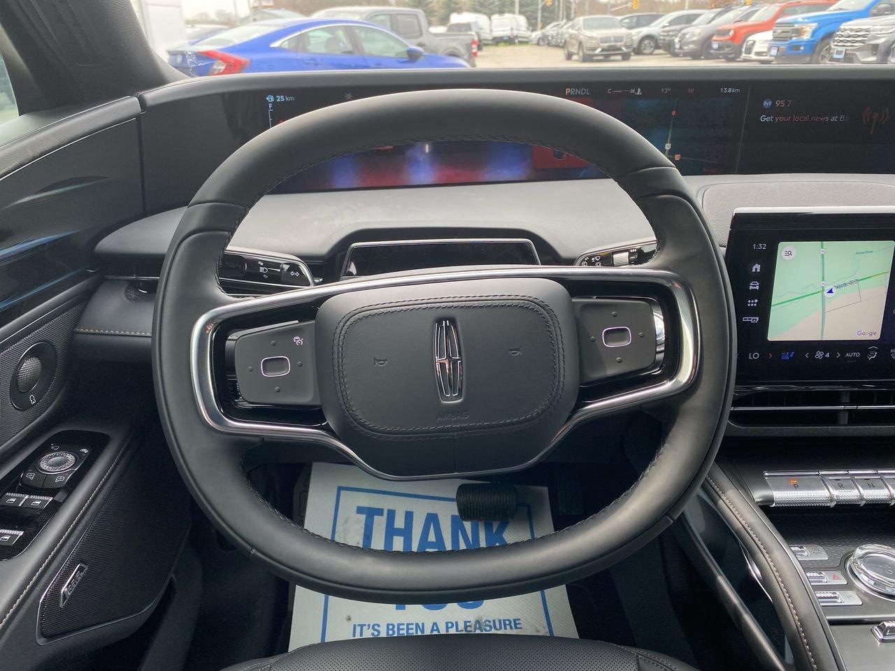 2025 Lincoln Nautilus Premiere Photo