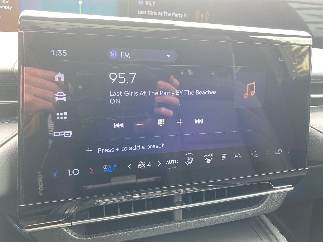 2025 Lincoln Nautilus Premiere Photo