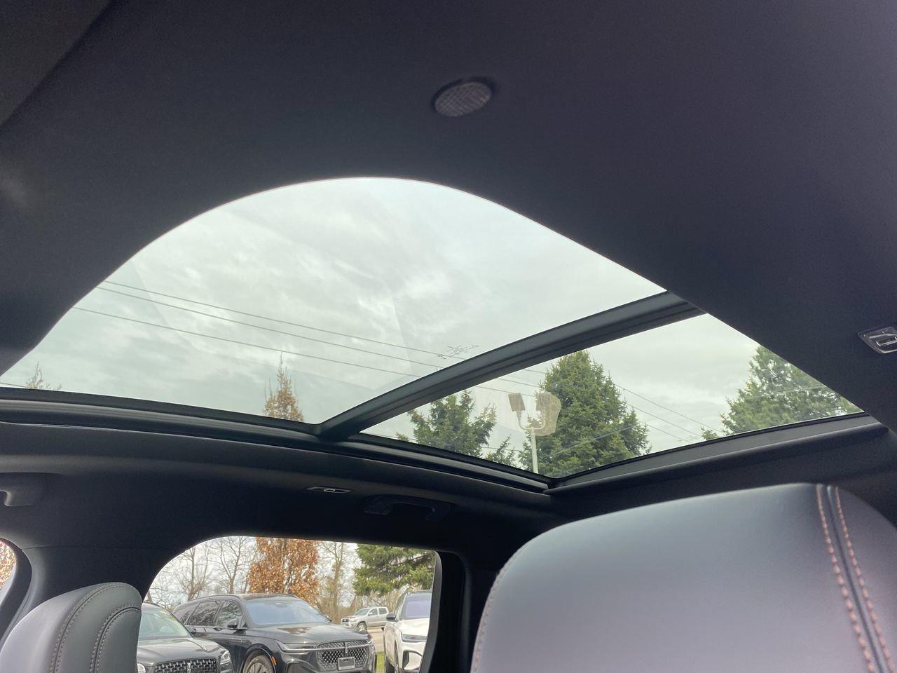 2025 Lincoln Nautilus Premiere Photo