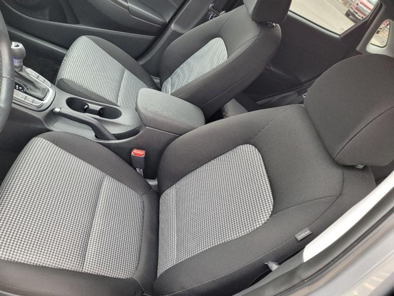 2021 Hyundai KONA LIMITED AWD Photo